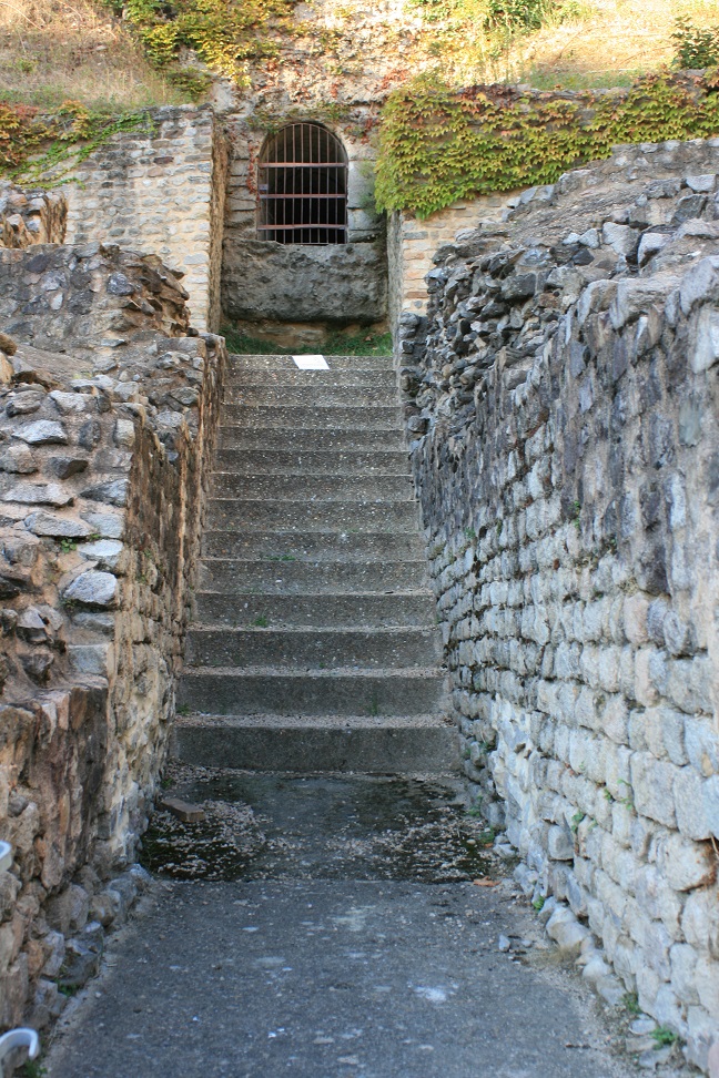 _AMPHITHEATRE_TROIS_GAULES_09